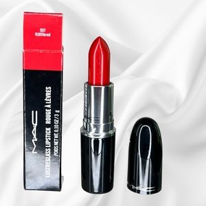 MAC LUSTREGLASS SHEER-SHINE LIPSTICK 557 fLUSTered